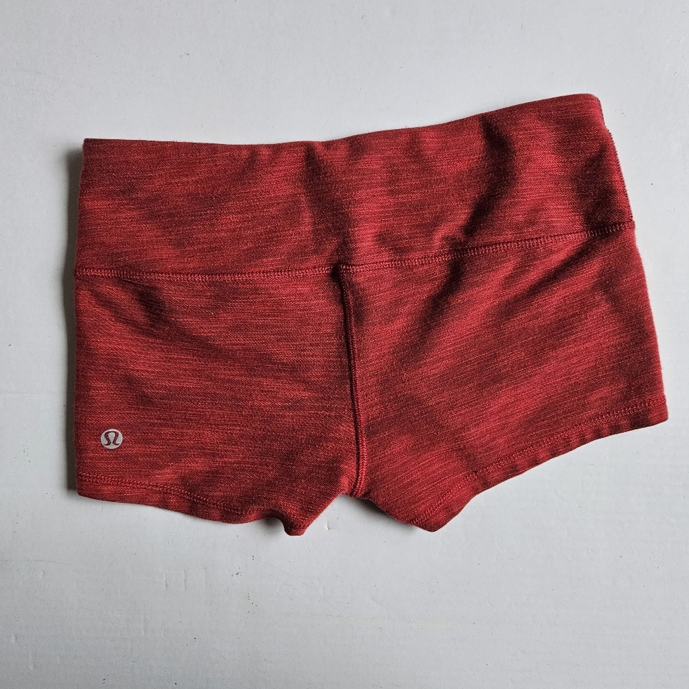Lululemon Boogie Short Denim in Deepest Cranberry Slub Denim